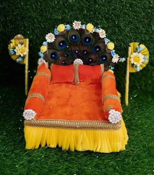 wooden with velvet Laddu Gopal Sing Hasan with Pankhi